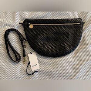 EUC - Clare V. Grande Fanny - Black Woven Zigzag